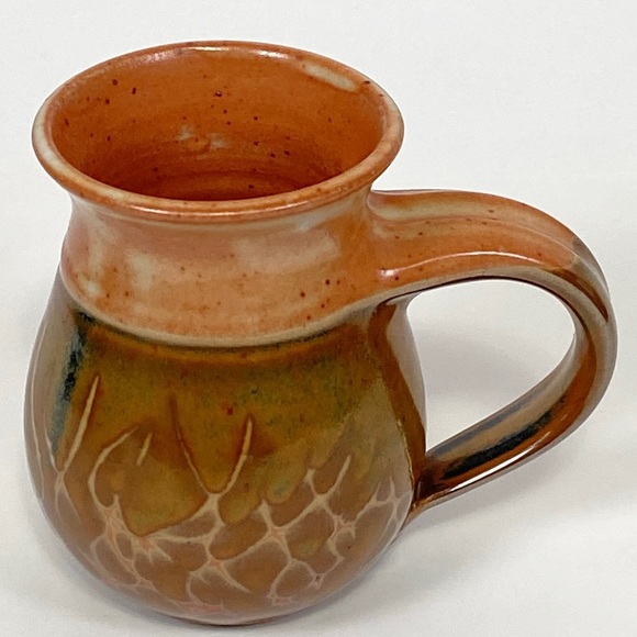 Coral Glaze Studio Pottery Stoneware Coffee Mug - Picture 10 of 10